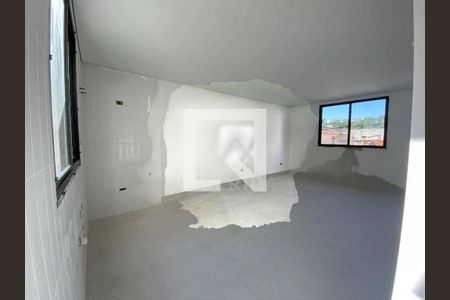 Casa à venda com 3 quartos, 195m² em Vila Pires, Santo André