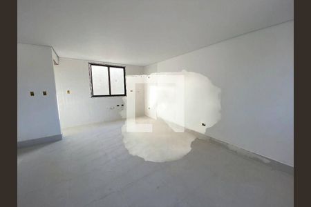 Casa à venda com 3 quartos, 195m² em Vila Pires, Santo André