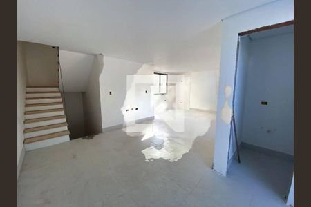 Casa à venda com 3 quartos, 195m² em Vila Pires, Santo André