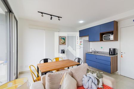 Sala/Cozinha de apartamento à venda com 1 quarto, 37m² em Santo Amaro, São Paulo