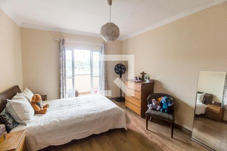 Suíte 1 de casa para alugar com 2 quartos, 370m² em Parque Viana, Barueri