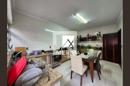 Casa à venda com 2 quartos, 292m² em Parque das Nações, Santo André