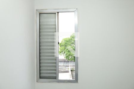 Quarto 1 de apartamento para alugar com 2 quartos, 53m² em Conjunto Residencial José Bonifácio, São Paulo