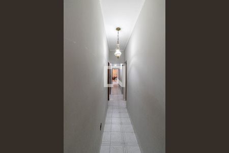 Corredor de casa à venda com 6 quartos, 600m² em Itaquera, São Paulo