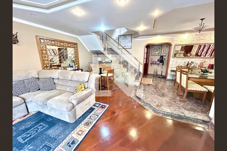 Sala de casa à venda com 3 quartos, 392m² em Vila Harmonia, Guarulhos