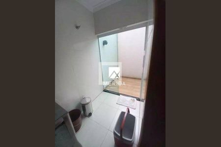 Casa à venda com 3 quartos, 223m² em Vila Alpina, Santo André