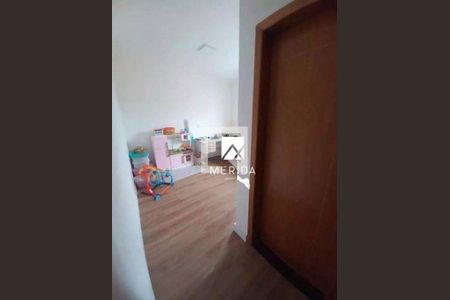 Casa à venda com 3 quartos, 223m² em Vila Alpina, Santo André