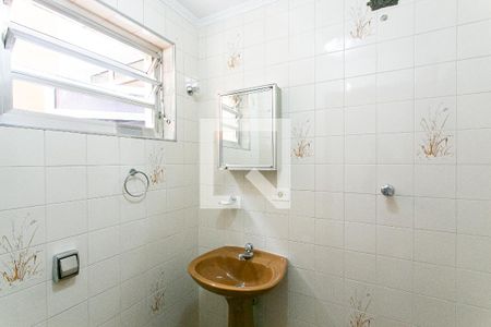 Lavabo de casa para alugar com 3 quartos, 220m² em Vila Mafra, São Paulo