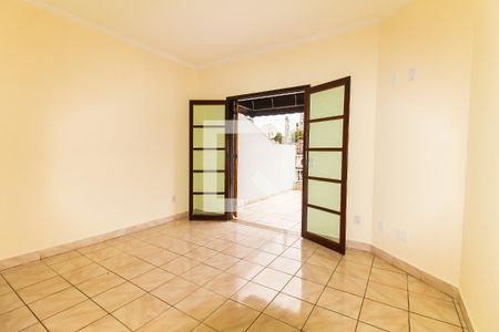 Quarto 1 de casa para alugar com 2 quartos, 200m² em São Miguel Paulista, São Paulo