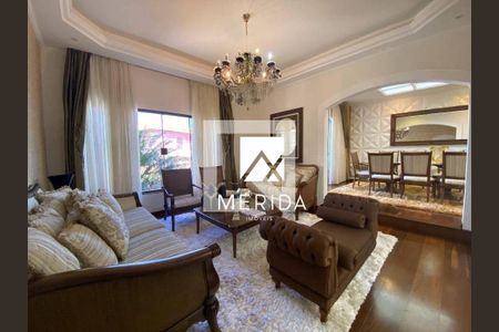 Casa à venda com 4 quartos, 422m² em Vila Assunção, Santo André