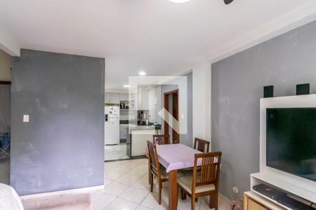 Sala de apartamento à venda com 2 quartos, 62m² em Irajá, Rio de Janeiro