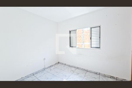 Quarto 2 de casa para alugar com 3 quartos, 300m² em Jardim Pinheiros, Guarulhos