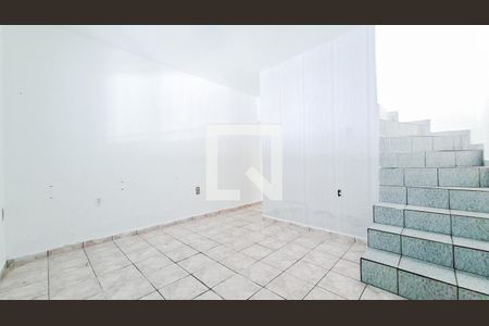 Sala de casa para alugar com 3 quartos, 300m² em Jardim Pinheiros, Guarulhos