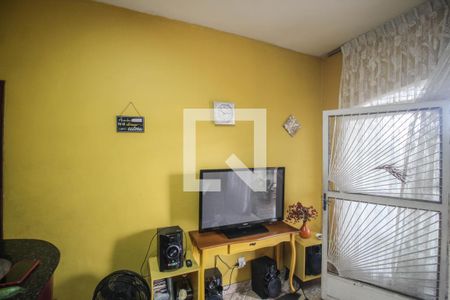 Sala de casa para alugar com 2 quartos, 48m² em Centro, Nilópolis