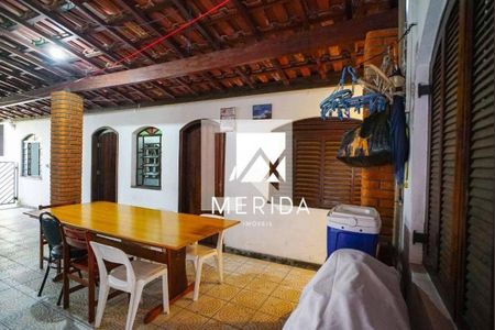 Casa à venda com 3 quartos, 481m² em Vila Leopoldina, Santo André