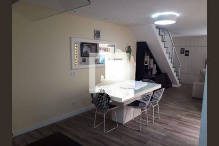 Casa à venda com 3 quartos, 200m² em Vila Valparaíso, Santo André