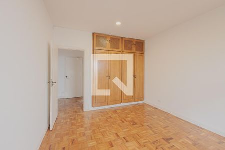 Quarto 1 de casa à venda com 3 quartos, 451m² em Alto de Pinheiros, São Paulo