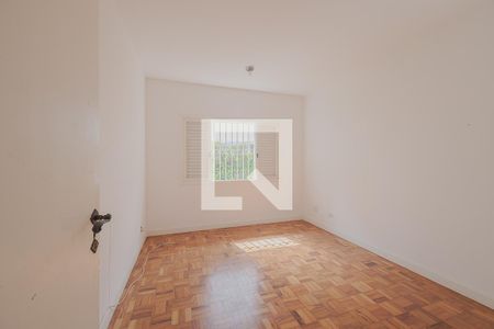 Quarto 2 de casa à venda com 3 quartos, 451m² em Alto de Pinheiros, São Paulo