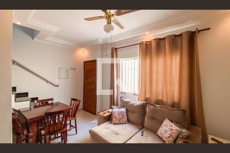 Sala de casa de condomínio à venda com 2 quartos, 86m² em Vila Ré, São Paulo