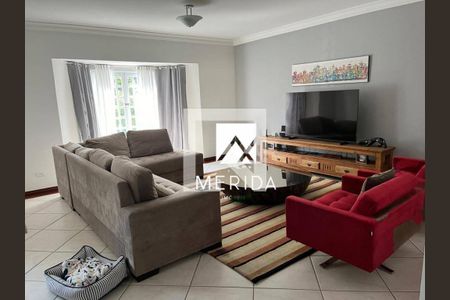 Casa à venda com 3 quartos, 380m² em Vila Alice, Santo André