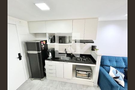 Sala/Cozinha de kitnet/studio para alugar com 1 quarto, 27m² em Casa Verde, São Paulo