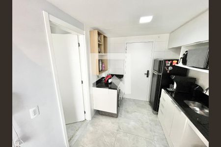 Sala/Cozinha de kitnet/studio para alugar com 1 quarto, 27m² em Casa Verde, São Paulo