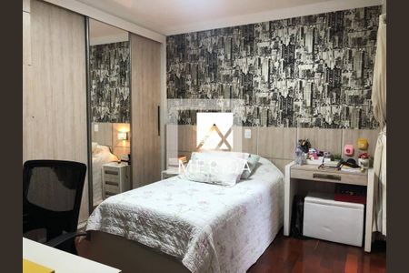 Casa à venda com 3 quartos, 298m² em Vila Santa Teresa, Santo André