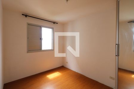 Quarto 1 de apartamento para alugar com 2 quartos, 53m² em Vila Santa Luzia, Diadema