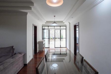 Sala de apartamento para alugar com 4 quartos, 132m² em União, Belo Horizonte