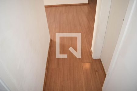 Corredor de apartamento à venda com 2 quartos, 70m² em Guaiauna, São Paulo