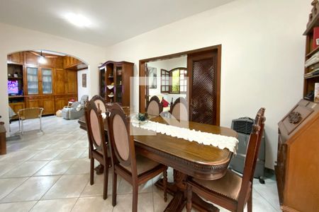 Sala de Jantar de casa à venda com 3 quartos, 239m² em Sagrada Família, Belo Horizonte