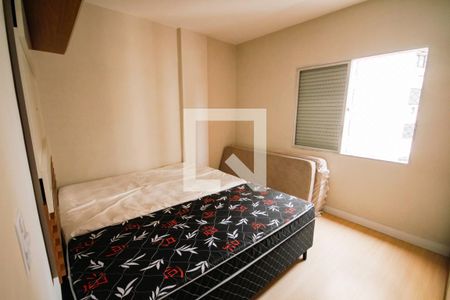Quarto 2 de apartamento para alugar com 2 quartos, 70m² em Guilhermina, Praia Grande