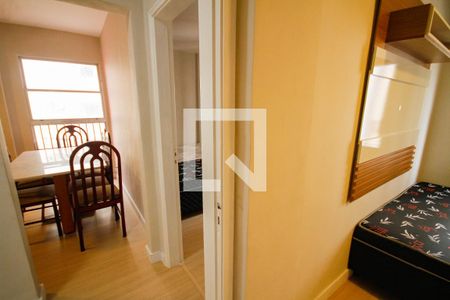 Quarto 1 de apartamento para alugar com 2 quartos, 70m² em Guilhermina, Praia Grande