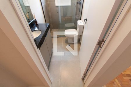 BANHEIRO SUITE 1 de casa à venda com 3 quartos, 177m² em Jardim Presidente Wenceslau, Campinas