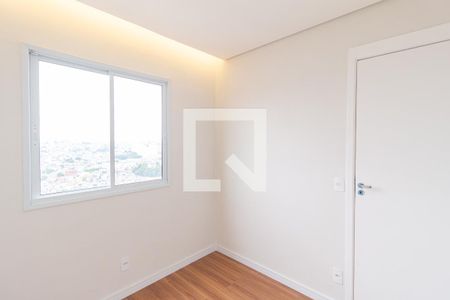 Quarto 1 de apartamento para alugar com 2 quartos, 46m² em Vila Sul Americana, Carapicuíba