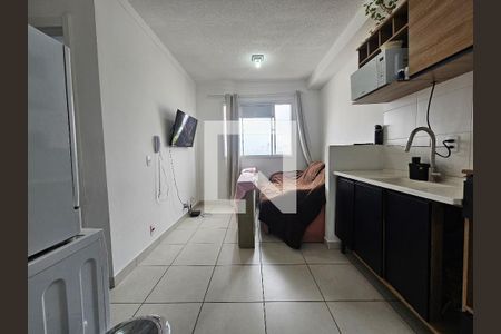 Sala/Cozinha de apartamento à venda com 2 quartos, 32m² em Vila Socorro, São Paulo