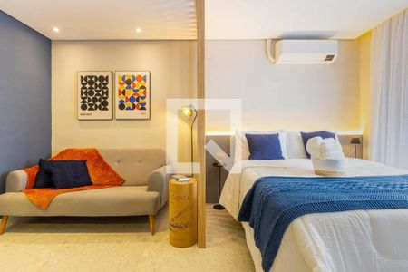 Vista do quarto e sala de kitnet/studio para alugar com 1 quarto, 26m² em Jardim Panorama, São Paulo