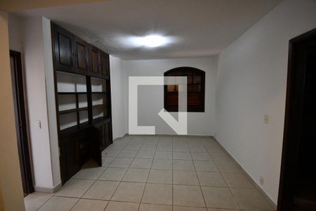 Sala 2 de casa para alugar com 4 quartos, 300m² em Cidade Universitária, Campinas