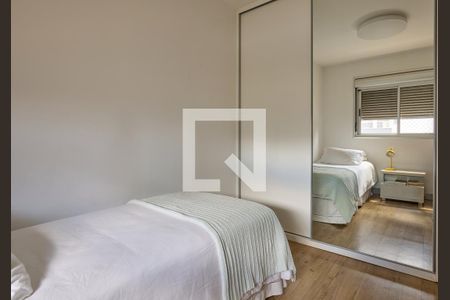 Quarto 2 de apartamento à venda com 3 quartos, 100m² em Santa Efigênia, Belo Horizonte