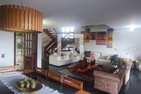 Casa à venda com 4 quartos, 465m² em Alphaville, Santana de Parnaíba