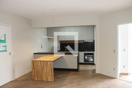 Apartamento para alugar com 2 quartos, 84m² em Jardim Branca Flor, Embu das Artes