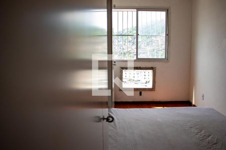 Apartamento à venda com 2 quartos, 70m² em Olaria, Rio de Janeiro
