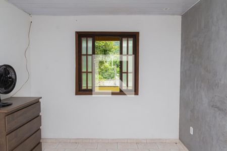 Quarto 1 de casa de condomínio para alugar com 2 quartos, 40m² em Guaratiba, Rio de Janeiro