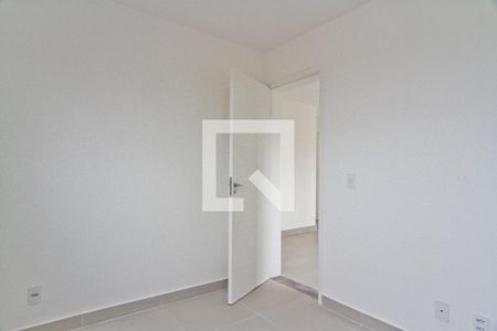 Quarto 2 de apartamento para alugar com 2 quartos, 38m² em Jardim Bandeirantes, São Paulo