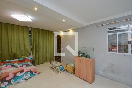 Casa para alugar com 3 quartos, 200m² em Parque America, São Paulo