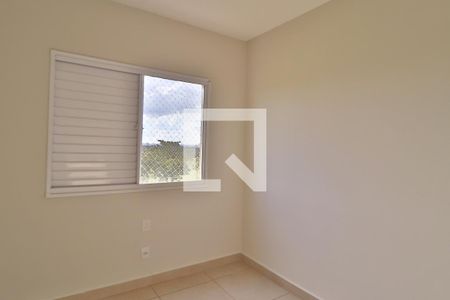 Quarto 1 de apartamento para alugar com 3 quartos, 77m² em Laranjeiras, Uberlândia