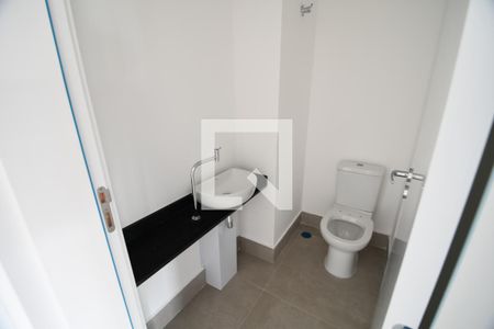 Lavabo de apartamento à venda com 3 quartos, 139m² em Cambuí, Campinas