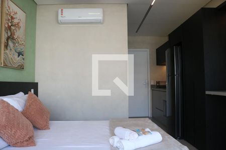 Quarto de kitnet/studio para alugar com 1 quarto, 24m² em Barra Funda, São Paulo