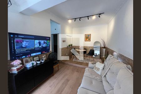 Sala de casa de condomínio à venda com 3 quartos, 140m² em Ilha do Governador, Rio de Janeiro