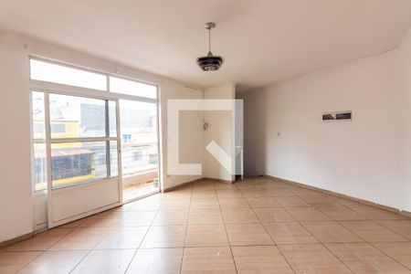 Sala  de casa para alugar com 2 quartos, 130m² em Cipava, Osasco